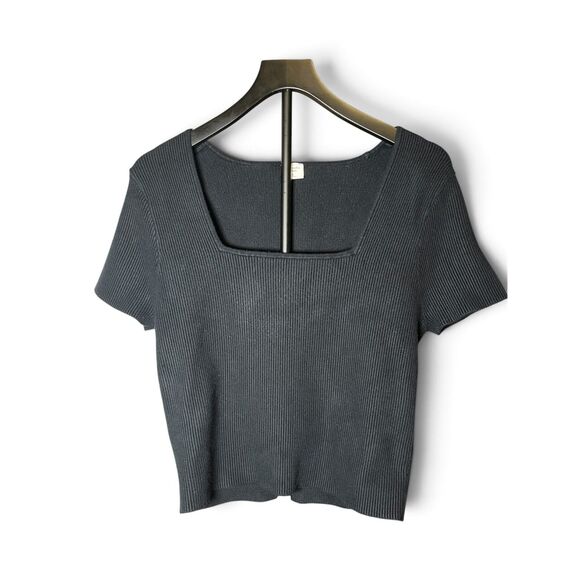Abercrombie & Fitch Tops - Abercrombie & Fitch Women XL Black Ribbed Square Neck Short Sleeve Crop Top
